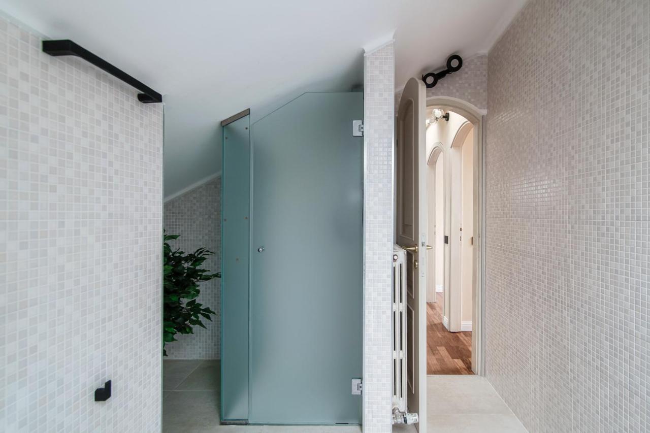Joivy Villa Sofia โกโม ภายนอก รูปภาพ
